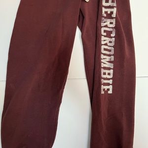 Abercrombie crop sweatpants adult size s